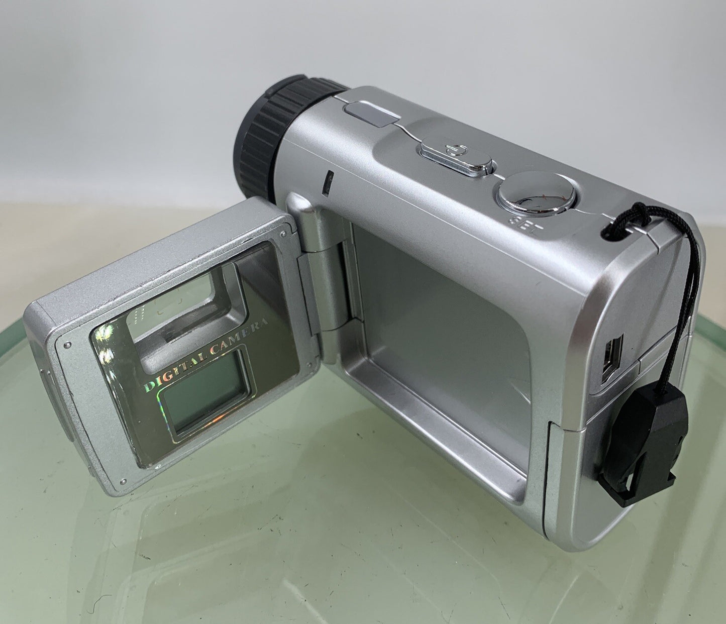 Digital Camera DV1300 905C WITH BOX + WIRE + COVER - SILVER  - TESTED - 3112