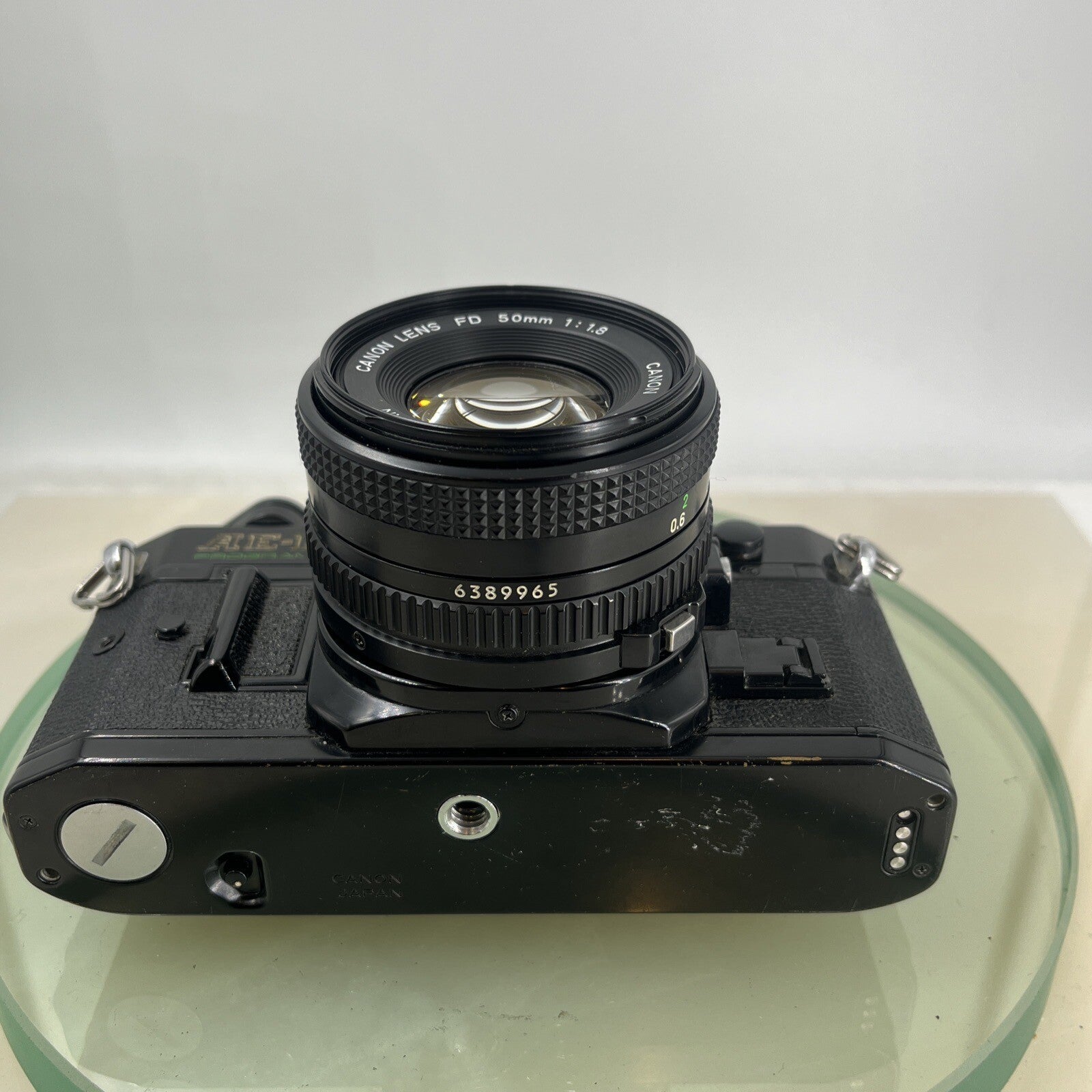 Canon AE-1 Program 35mm SLR Film Manual Camera BLACK+Canon 50mm F/1.8 FD Lens8823