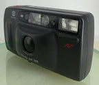 Minolta RIVA AF 35 POINT AND SHOOT FILM CAMERA BLACK NO BATTERY - TESTED - 7192