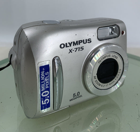OLYMPUS X-715 5.0MP COMPACT DIGITAL CAMERA SILVER NOCARD NO CHARGER TESTED - 440