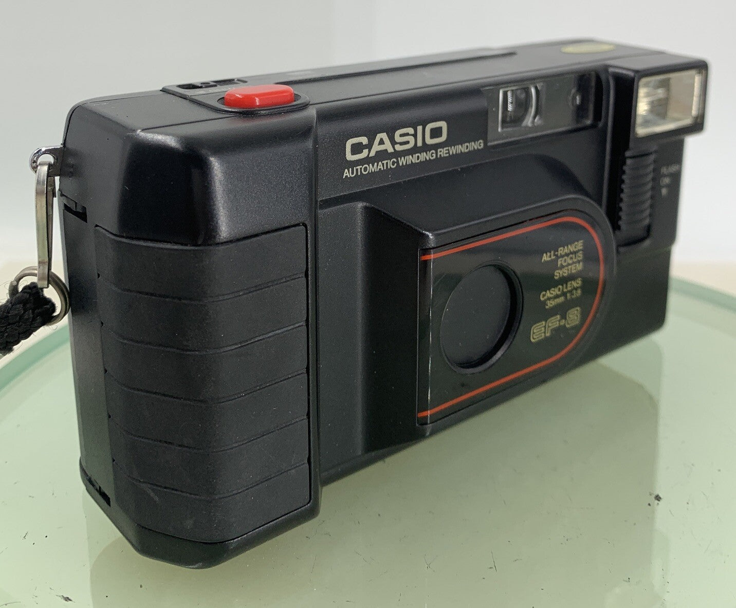 Casio EF-8 POINT AND SHOOT FILM CAMERA BLACK FLASH NOT WORKING - TESTED - 2670