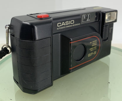 Casio EF-8 POINT AND SHOOT FILM CAMERA BLACK FLASH NOT WORKING - TESTED - 2670