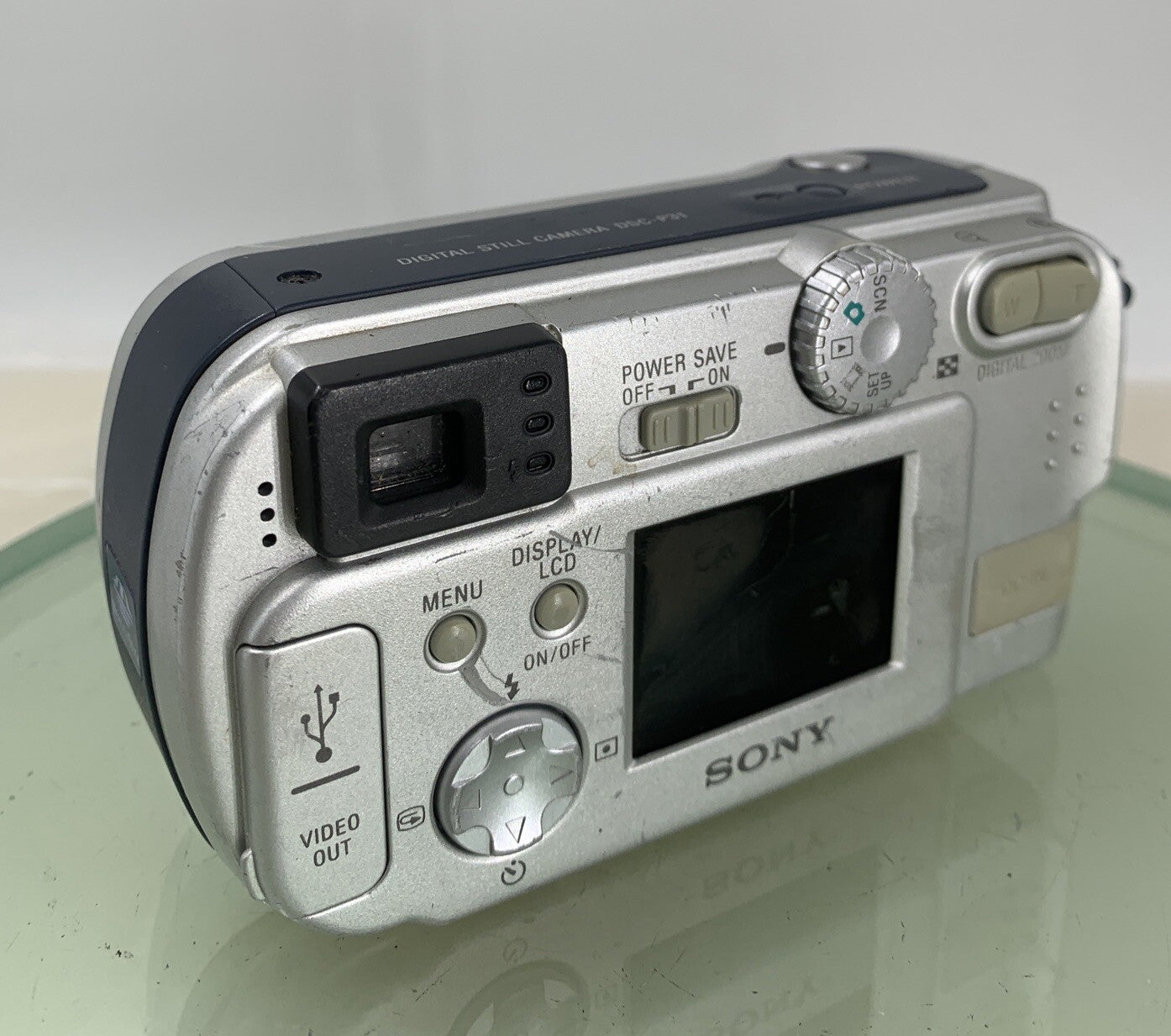 Sony Digital Camera Cybershot DSC-P31 2.0MP Silver WITH 128MB CARD Tested - 124