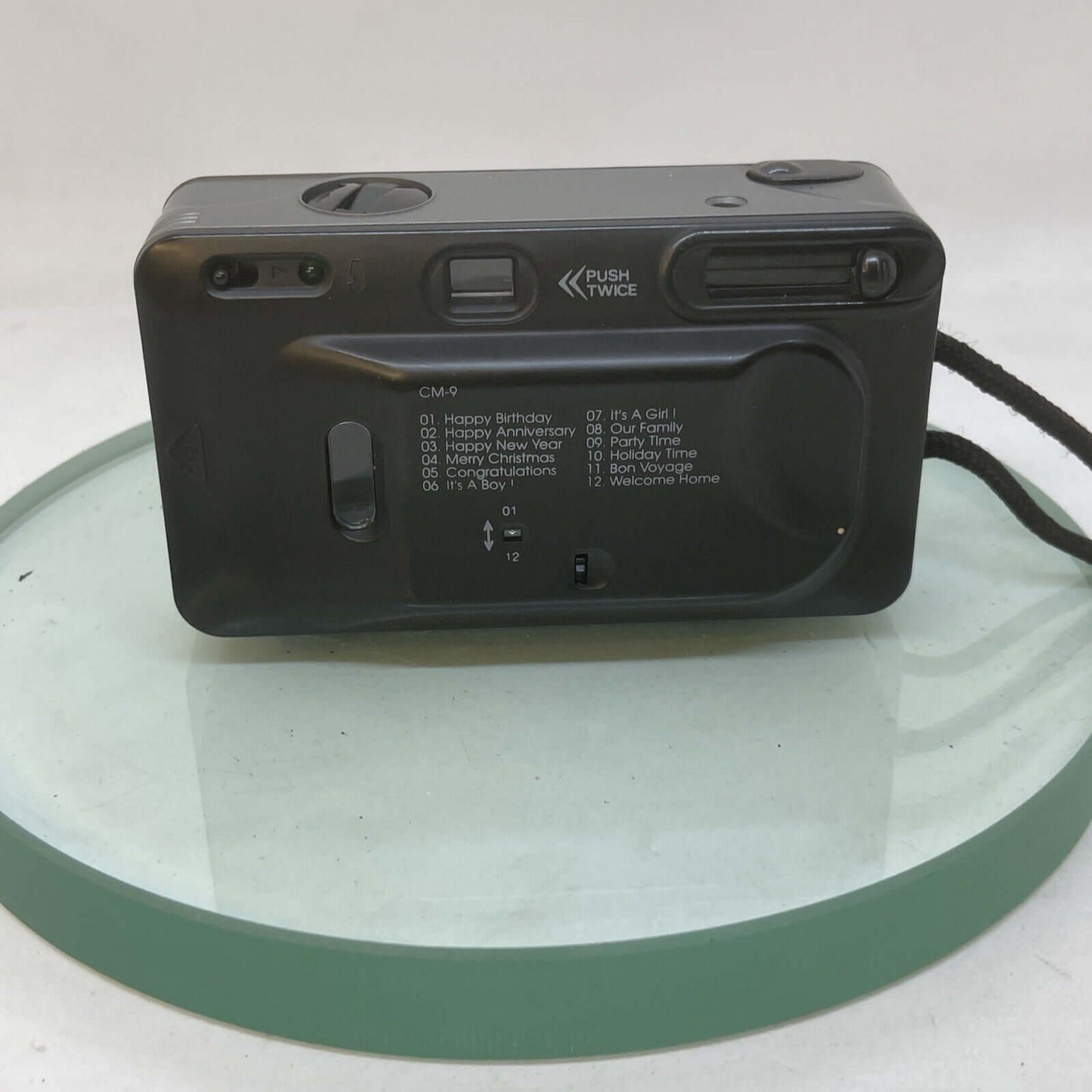 Le Clic Focus Free 870 35mm Point And Shoot Film Camera W/ Flash Lomo! #5243