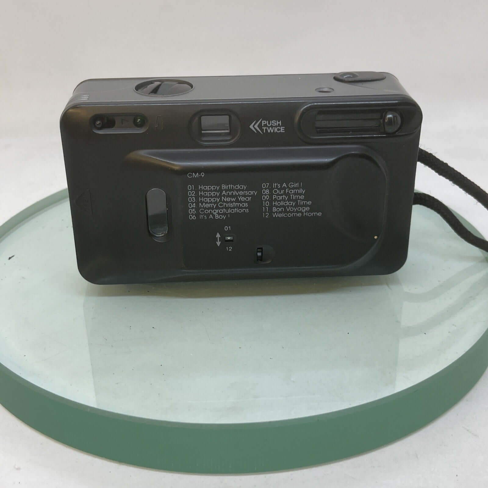 Le Clic Focus Free 870 35mm Point And Shoot Film Camera W/ Flash Lomo! #5243
