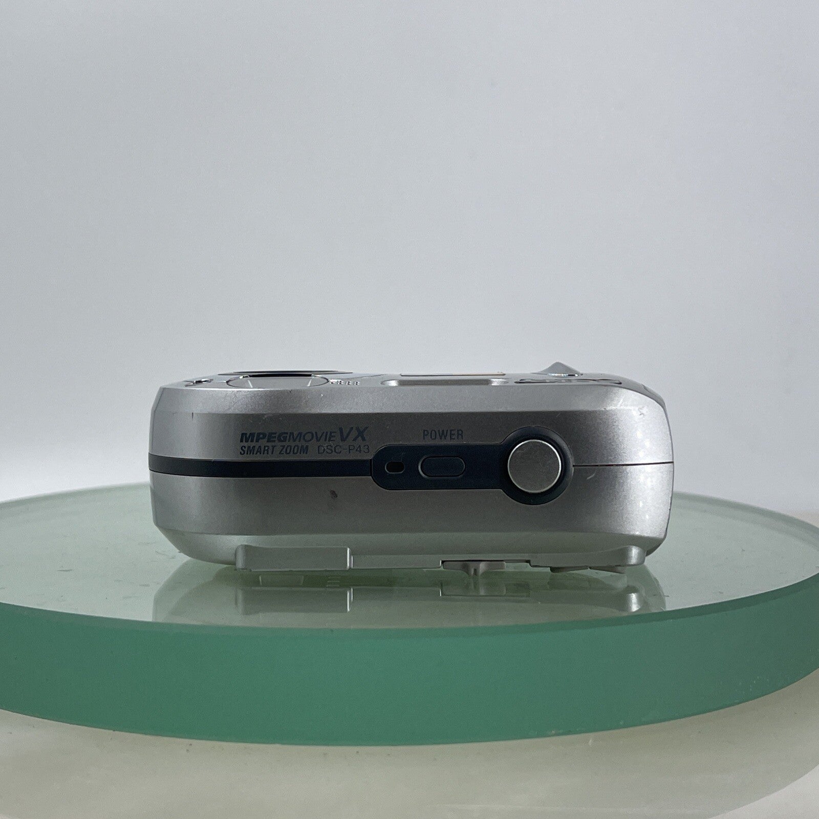 Sony Digital Camera Cybershot DSC-P43 4.1Megapixels Silver Tested #8386