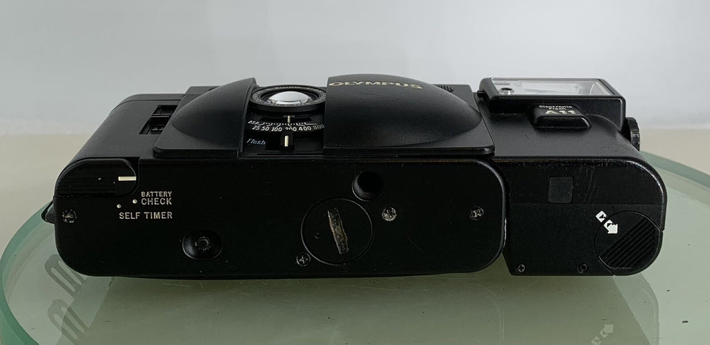 OLYMPUS XA2 Electronic Flash A11 D.ZUIKO 35mm f3.5 POINT & SHOOT CAMERA Case#2937