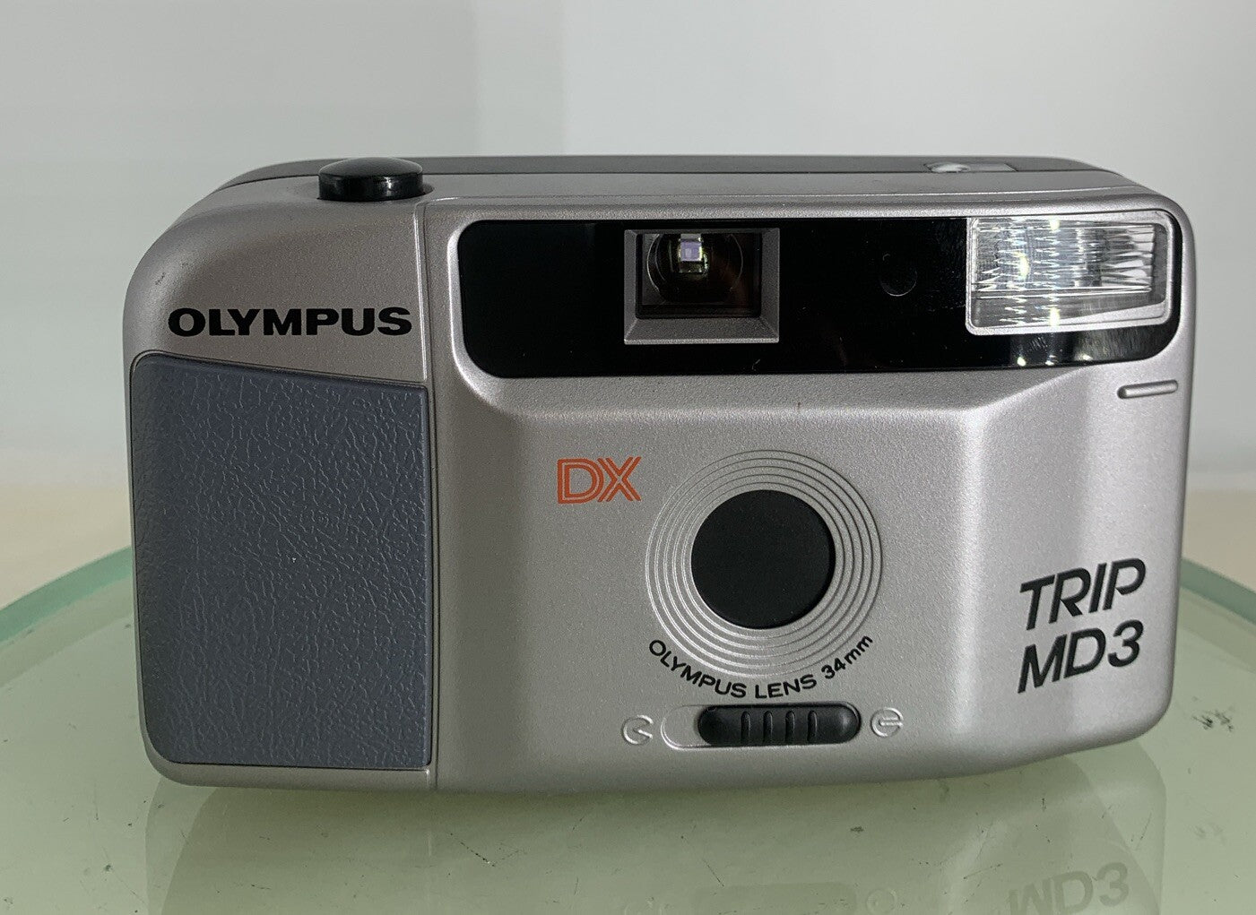 Olympus Trip MD3 35mm Film Point and Shoot Camera SILVER NOBATTERY TESTED - 8161