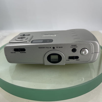 Mustek VDC-100 - Vintage Retro Digital Camera #9314