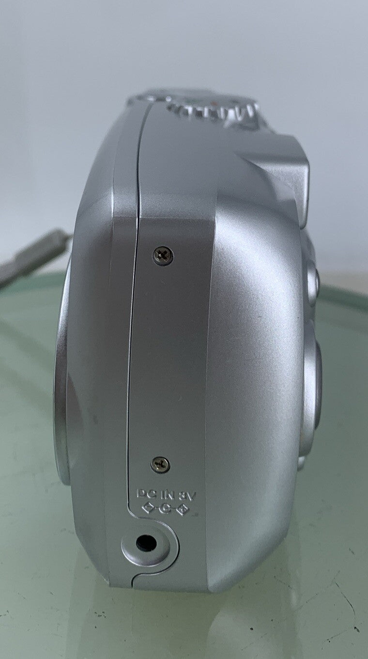 Kodak EasyShare CX6230 2.0MP Silver Digital Camera WITH COVER TESTED - 6723