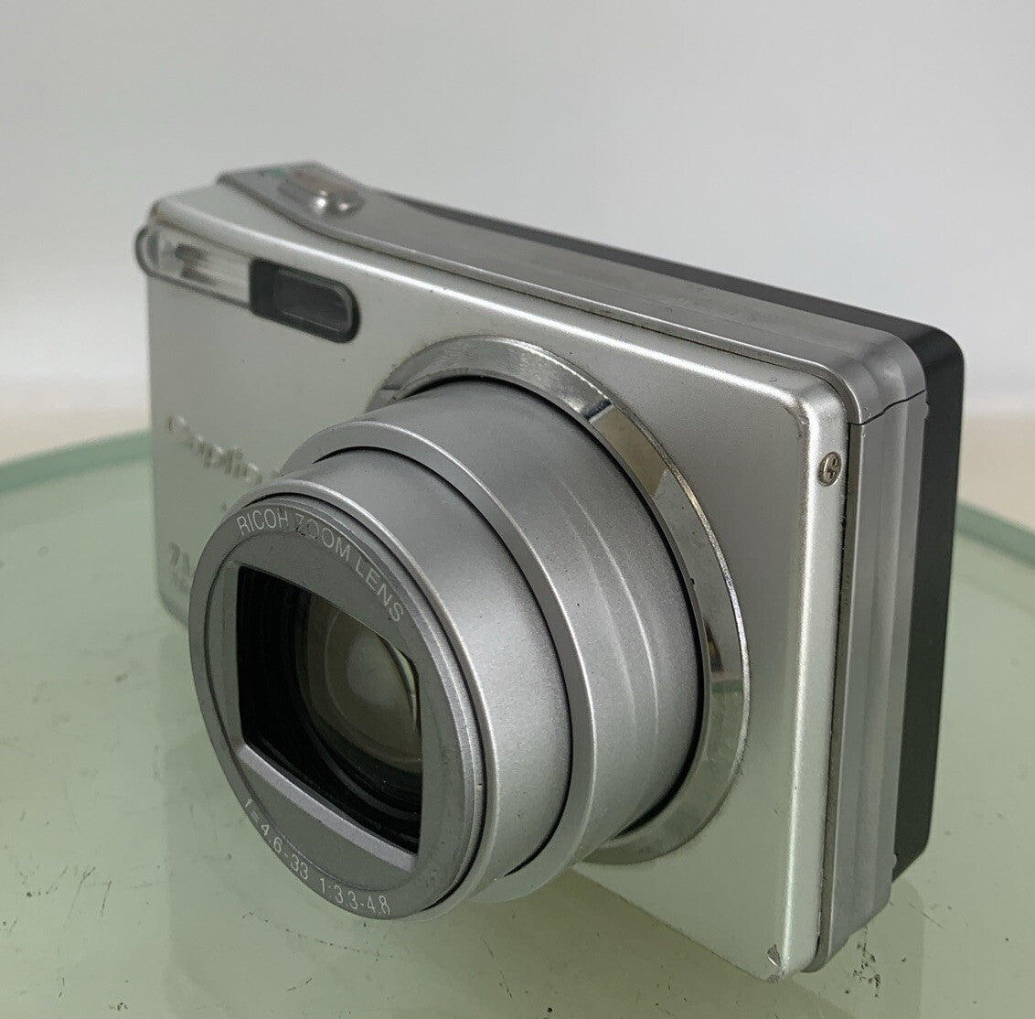 Ricoh Digital Camera Caplio R5 7.0MP SILVER NO CARD NO CHARGER TESTED - 402