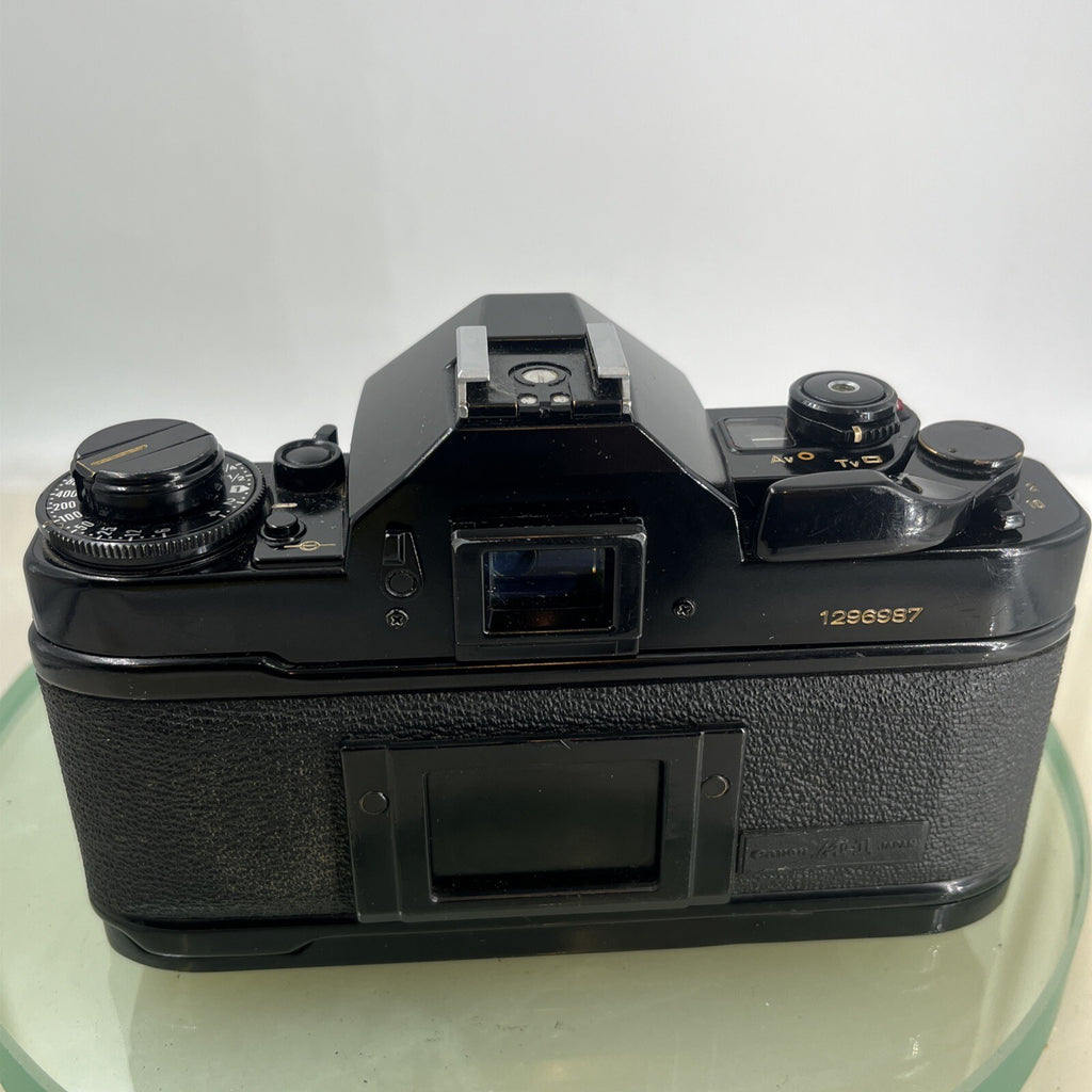 BEAUTIFUL Canon A-1 35mm SLR Camera Body+ FD 50mm f/1.8 FULLY WORKING #8746