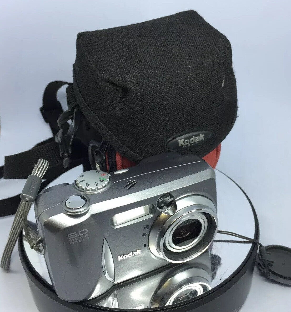 Kodak EASYSHARE DX4530 5.0MP Digital Camera-TESTED Cased Good condition #6990