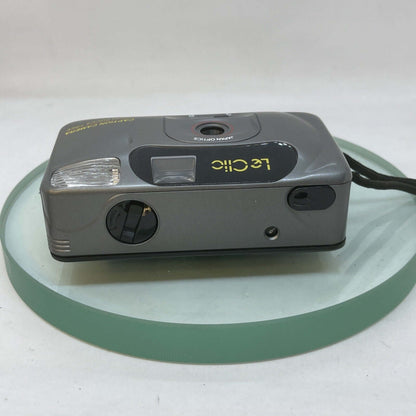 Le Clic Focus Free 870 35mm Point And Shoot Film Camera W/ Flash Lomo! #5244