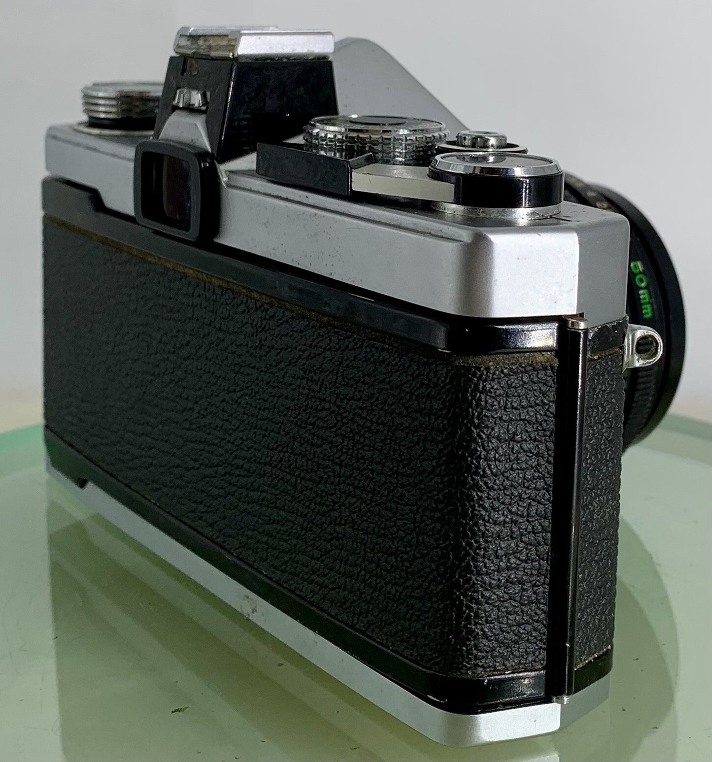 Olympus OM-1 MD 35mm SLR Film Camera &  Olympus ZUIKO  50mm f1.8 Lens- TESTED3563