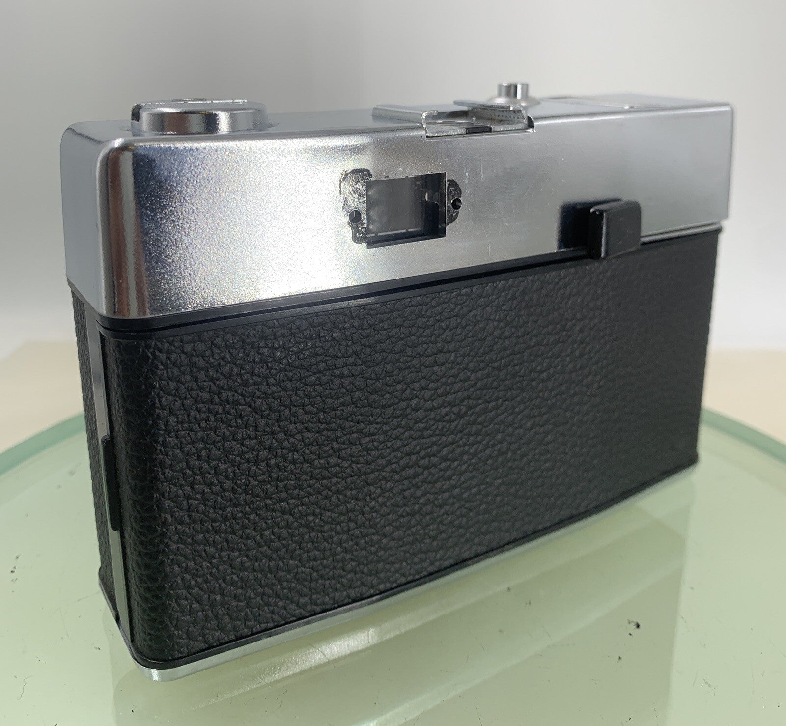 HALINA 3000 CAMERA 45MM POINT AND SHOOT FILM CAMERA BLACK - TESTED - 2704