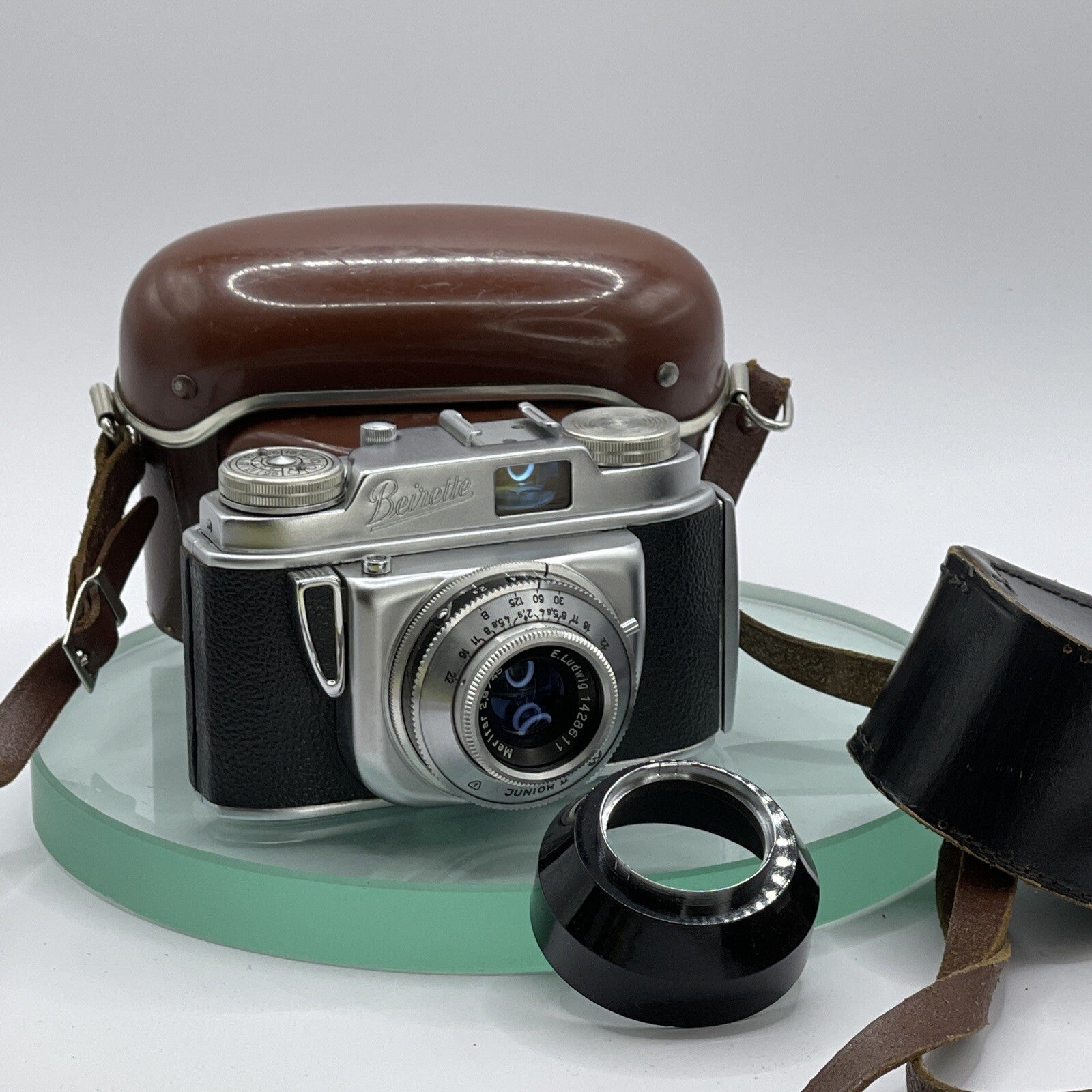 Beirette Junior II vintage film camera in original case - Great Condition - #6090