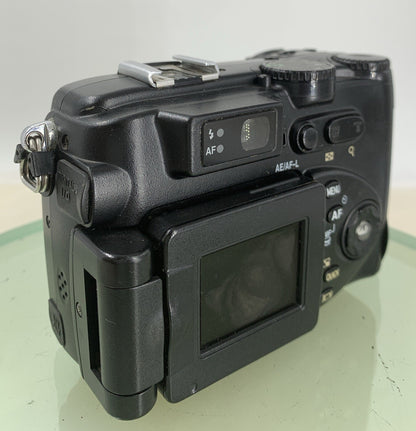 Nikon Digital Camera Coolpix 5400 5.1MP Tested 64MB CARD+ CHARGER TESTED - 7474