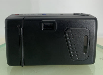 Olympus AF-10 Super COMPACT POINT AND SHOOT FILM CAMERA + COVER - TESTED - 7695