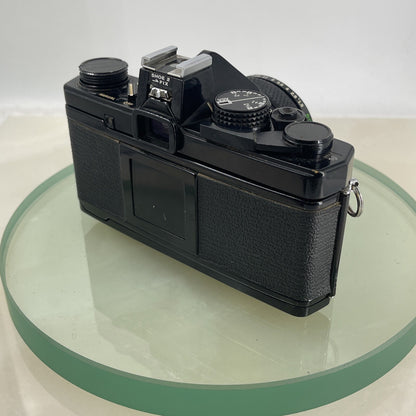 Olympus OM-2 MD BLACK  35mm SLR camera body & Hotshoe 2 50mm 1:1.8 TESTED #7645