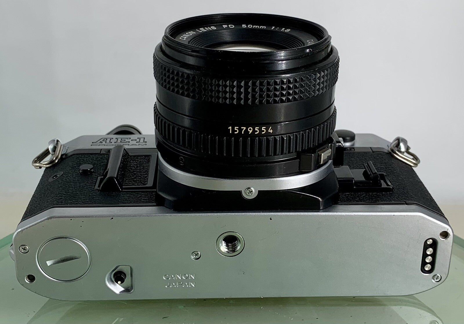 Canon AE-1 Program 35mm SLR Film Manual Camera + Canon 50mm F/1.8 FD Lens +# 2009