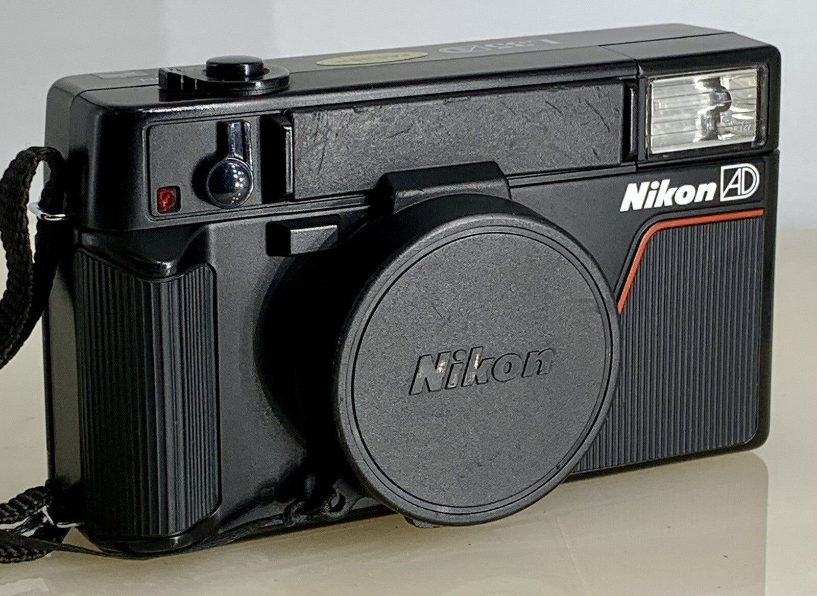 Nikon L35 AD 35mm Film Point & Shoot Compact Camera  35/2.8 Lens (ASA1000) #990