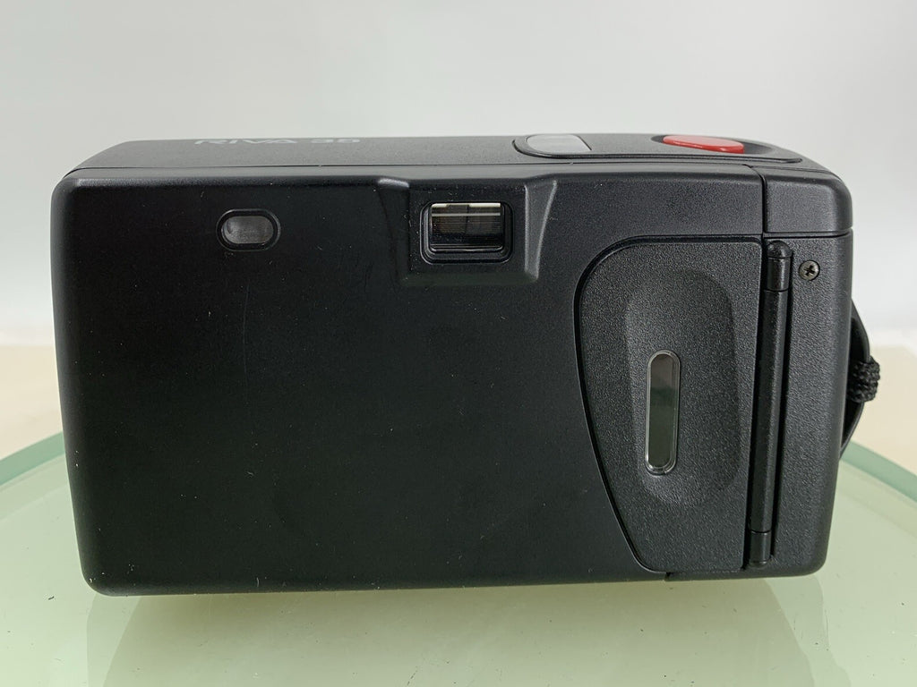 Minolta Riva 35 COMPACT POINT & SHOOT FILM CAMERA FOCUS FREEBLACK TESTED - 1655