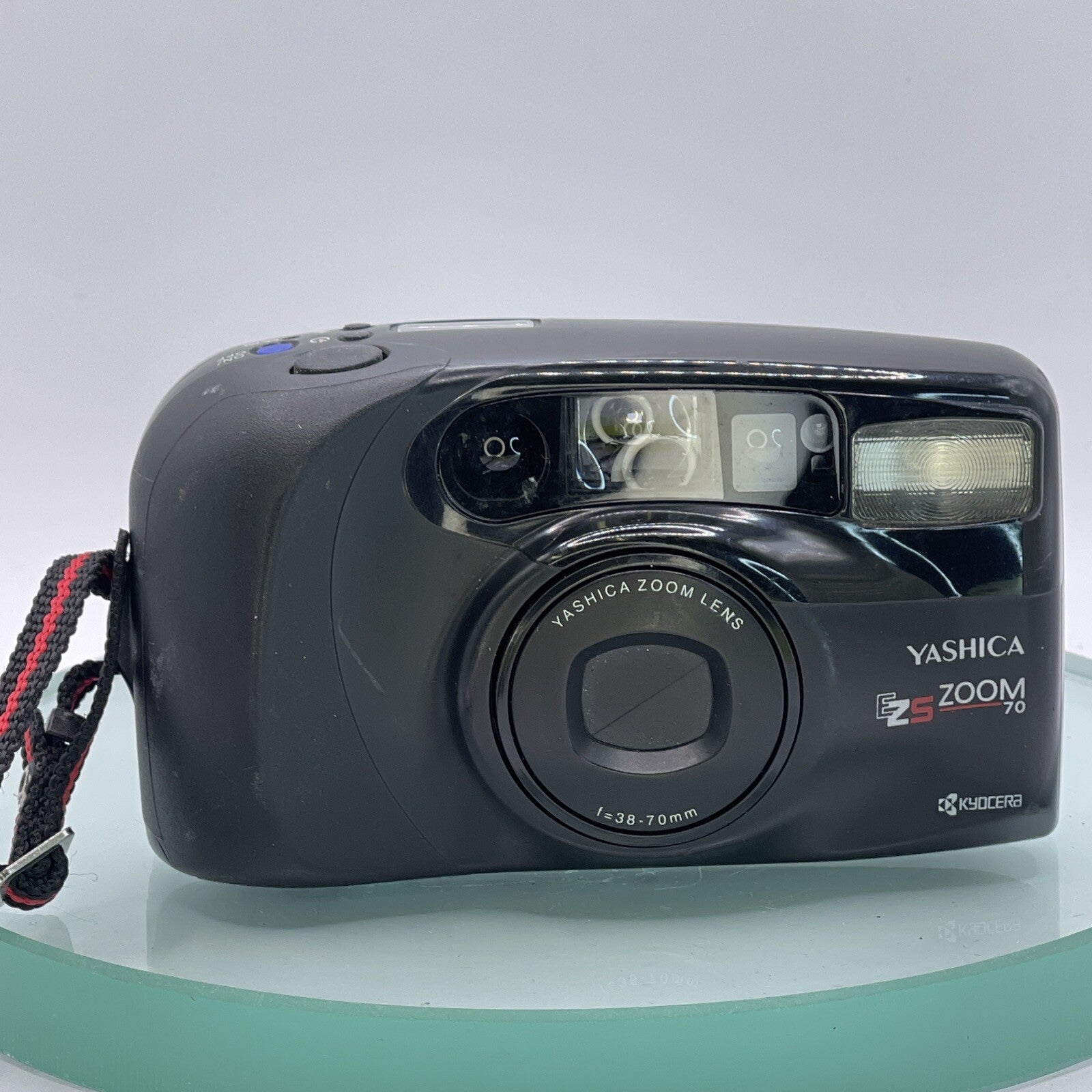 Yashica EZS Zoom 70 35mm Film Point Shoot Camera w/ 38-7. VGC, Works well 8281