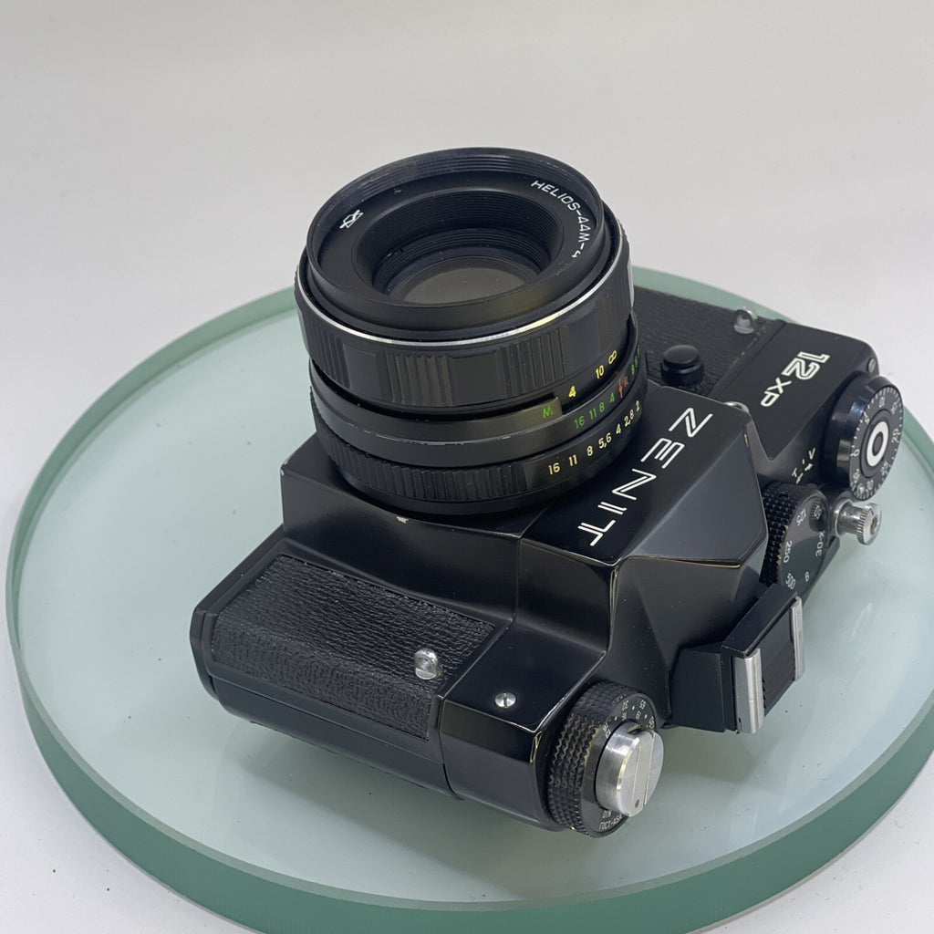 ZENIT 12 XP 35mm Film SLR Manual Camera with HELIOS-44M 58mm F/2 Lens   4 29018