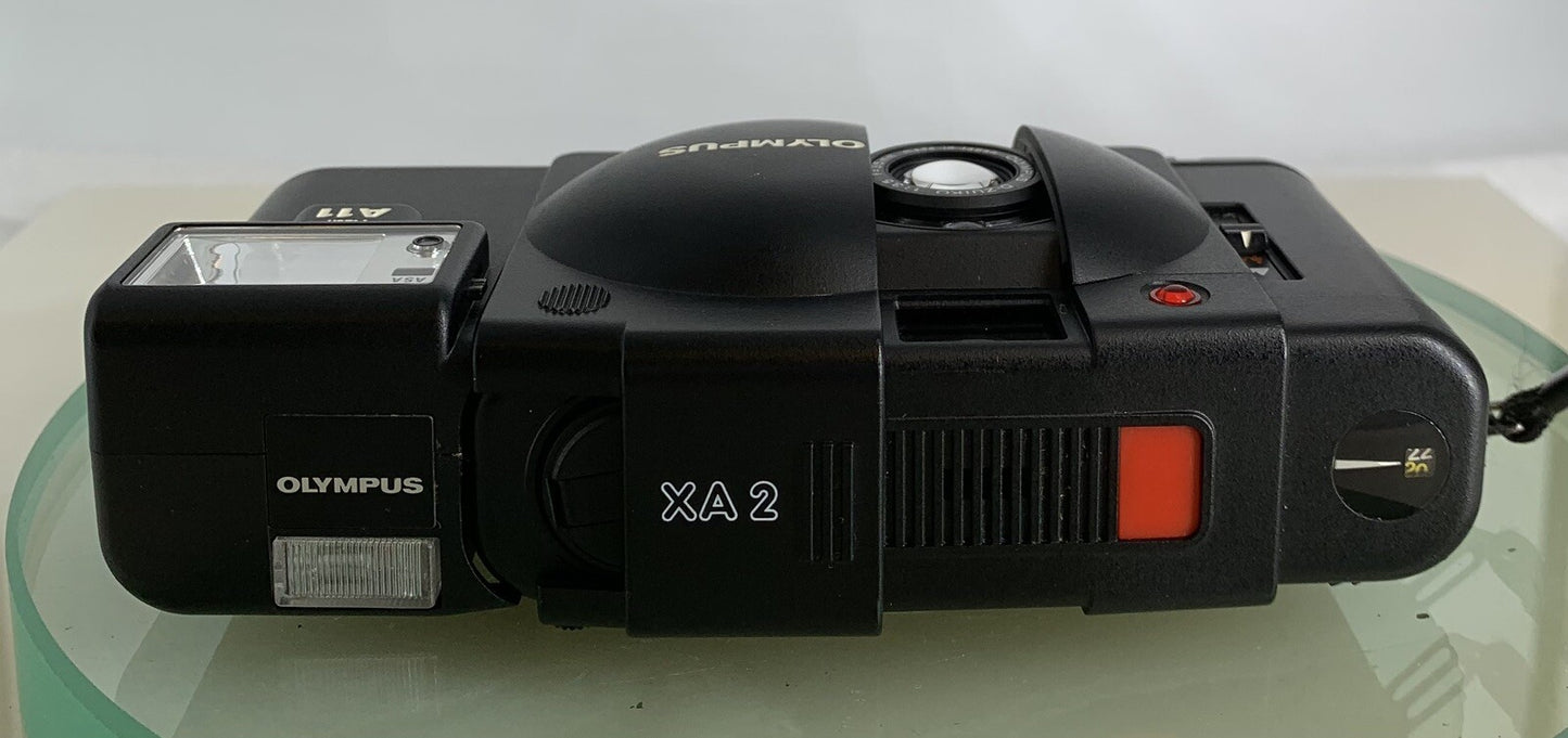 OLYMPUS XA2 Electronic Flash A11 D.ZUIKO 35mm f3.5 POINT & SHOOT CAMERA Case#2866