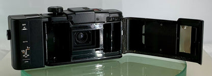 OLYMPUS XA2 Electronic Flash A11 D.ZUIKO 35mm f3.5 TESTED  POINT & SHOOT CAMERA6