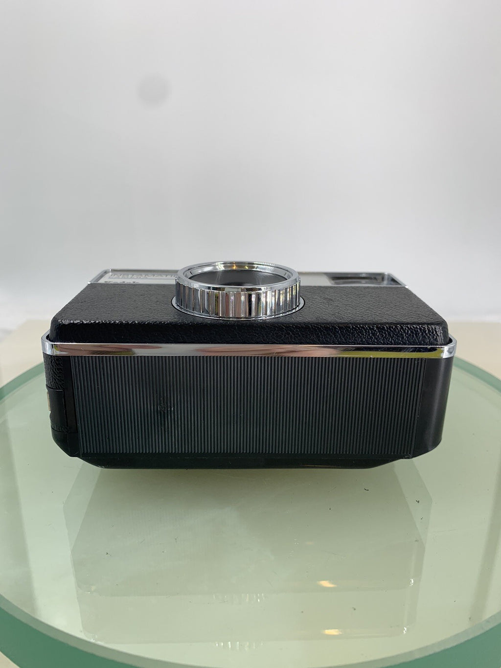 Kodak Instamatic Camera 133-X Viewfinder Camera BLACK WITH COVER TESTED - 857