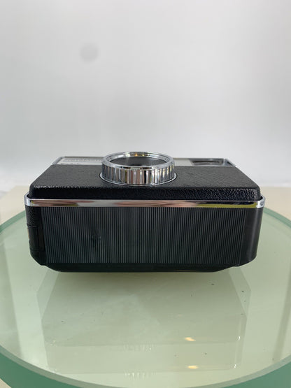 Kodak Instamatic Camera 133-X Viewfinder Camera BLACK WITH COVER TESTED - 857