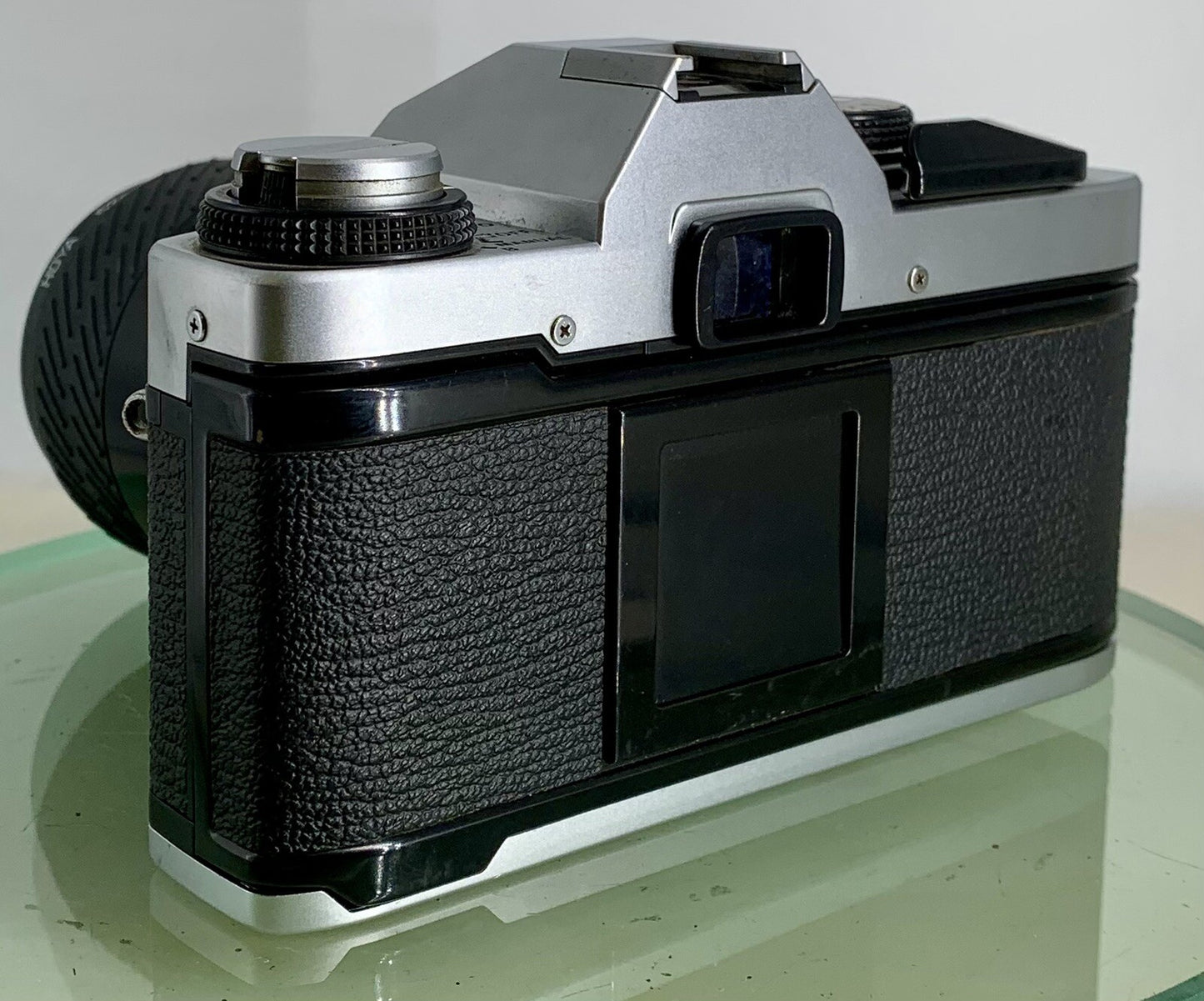 Olympus Om20 35mm slr film camera + Miranda 28-70mm 1:3.5-4.8 Lens TESTED #3465