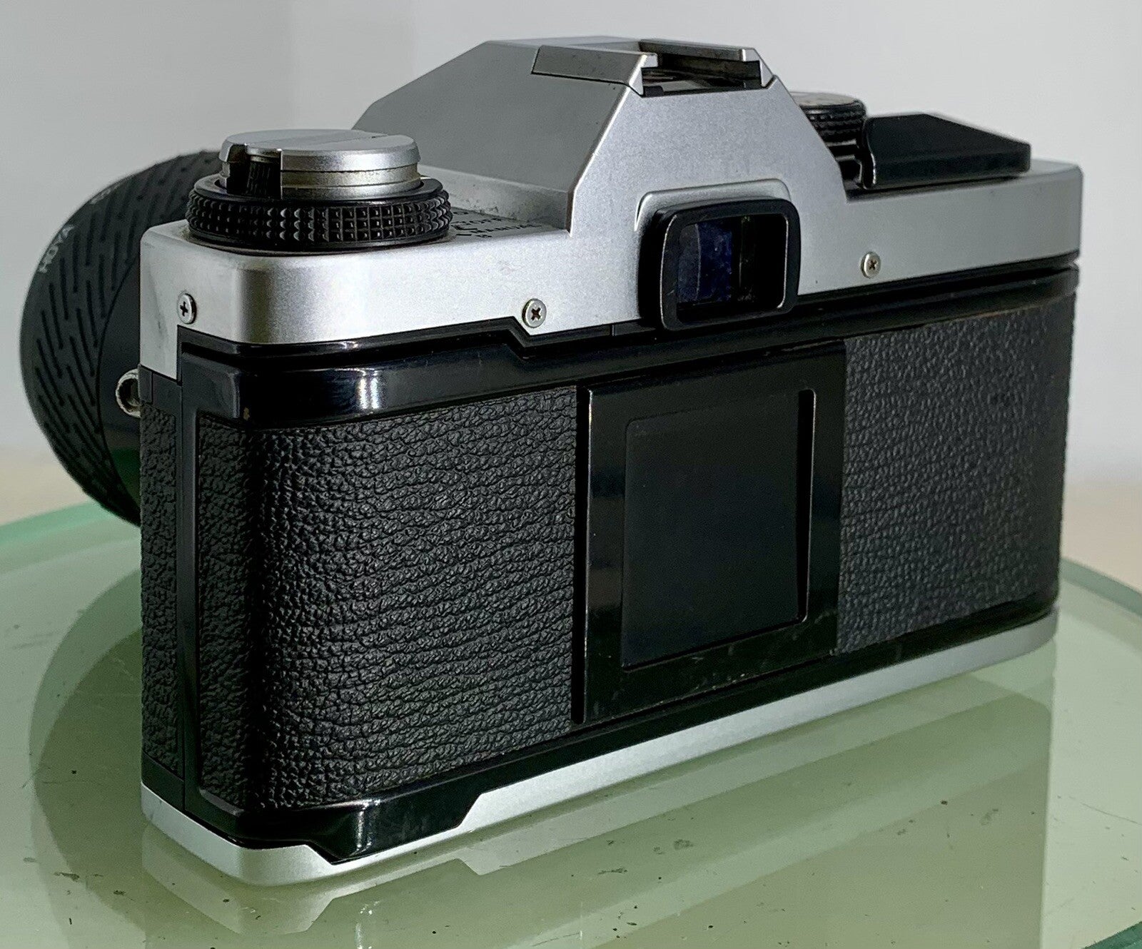 Olympus Om20 35mm slr film camera + Miranda 28-70mm 1:3.5-4.8 Lens TESTED #3465