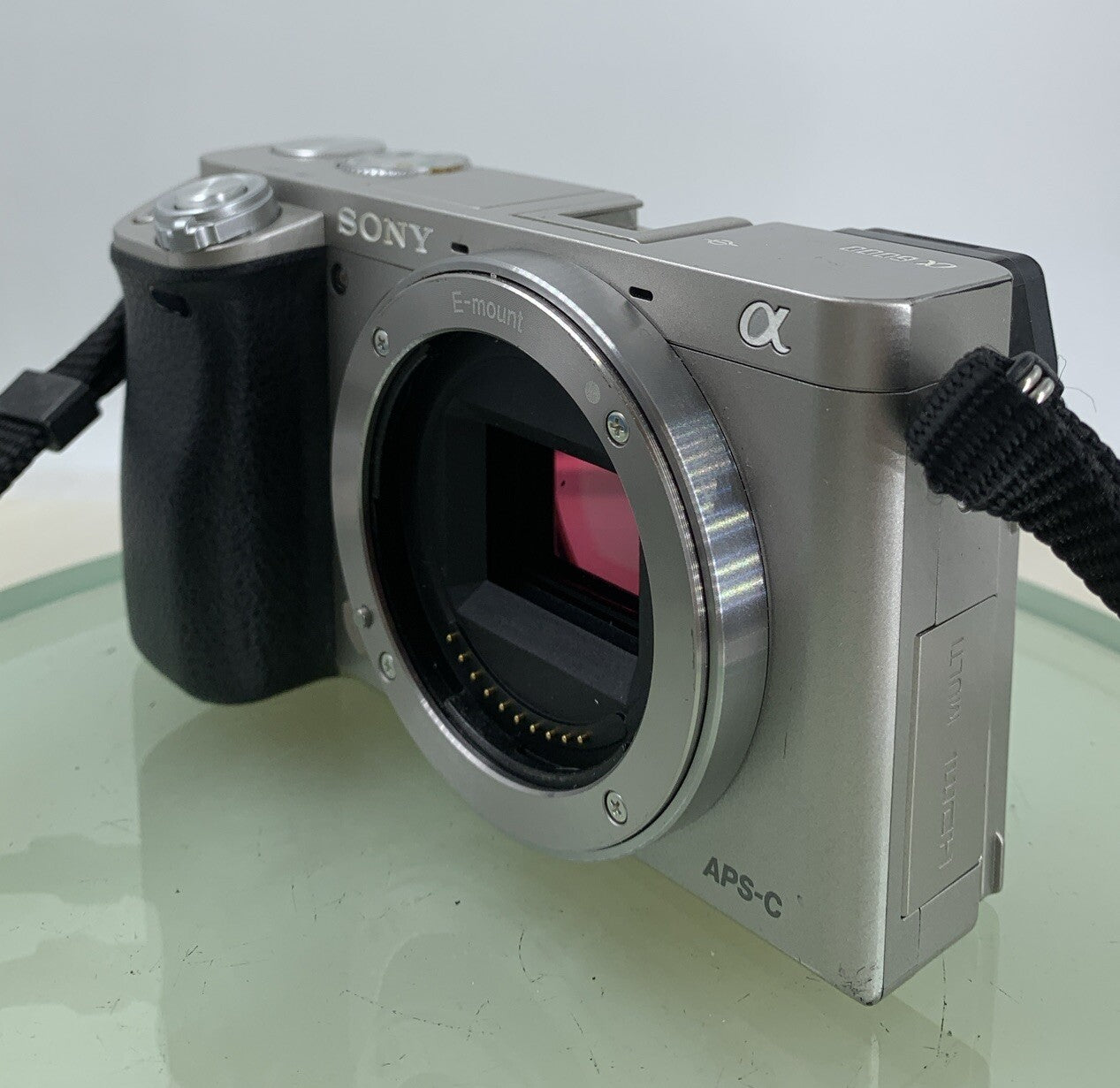 SONY APLHA A6000 GREY WITH CHARGER + COVER + WIRE PERFECTLY TESTED - 3712