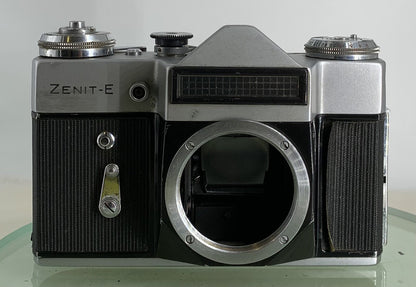 Zenit E 35mm SLR Film Camera Body Only + Tested - 4931