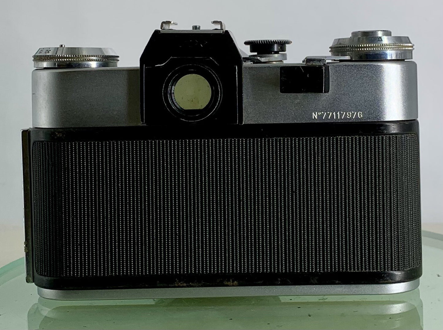 Very Rare ZENIT E POINT AND SHOOT FILM CAMERA+HELIOS-44M LENS+SILVER+TESTED - 804