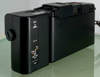 OLYMPUS XA2 Electronic Flash A11 D.ZUIKO 35mm f3.5 TESTED  POINT & SHOOT CAMERA5