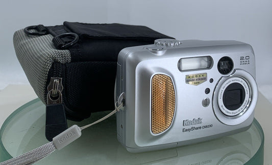 Kodak EasyShare CX6230 2.0MP Silver Digital Camera WITH COVER TESTED - 6720
