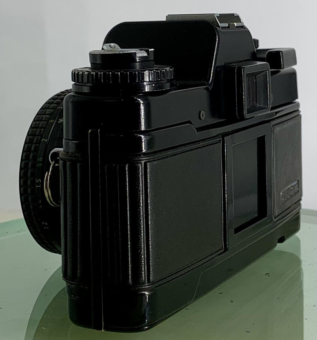 PRAKTICA B100 Electronic 35mm SLR Film Camera+Pentacon 50mm Lens 1:2.4+Tested-445