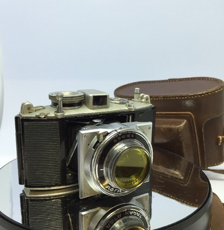 Agfa Karat 4.5 Camera, with Oppar 50mm, f/4.5 Lens Near Mint condition +Case 0