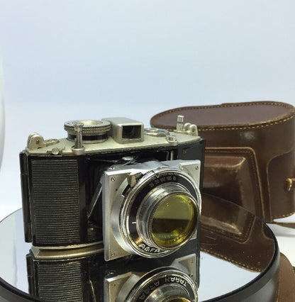 Agfa Karat 4.5 Camera, with Oppar 50mm, f/4.5 Lens Near Mint condition +Case 0