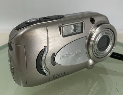 Praktica DCZ 4.4 DIGITAL CAMERA 4.0 MP SILVER DISPLAY GLASS BROKEN TESTED - 4490