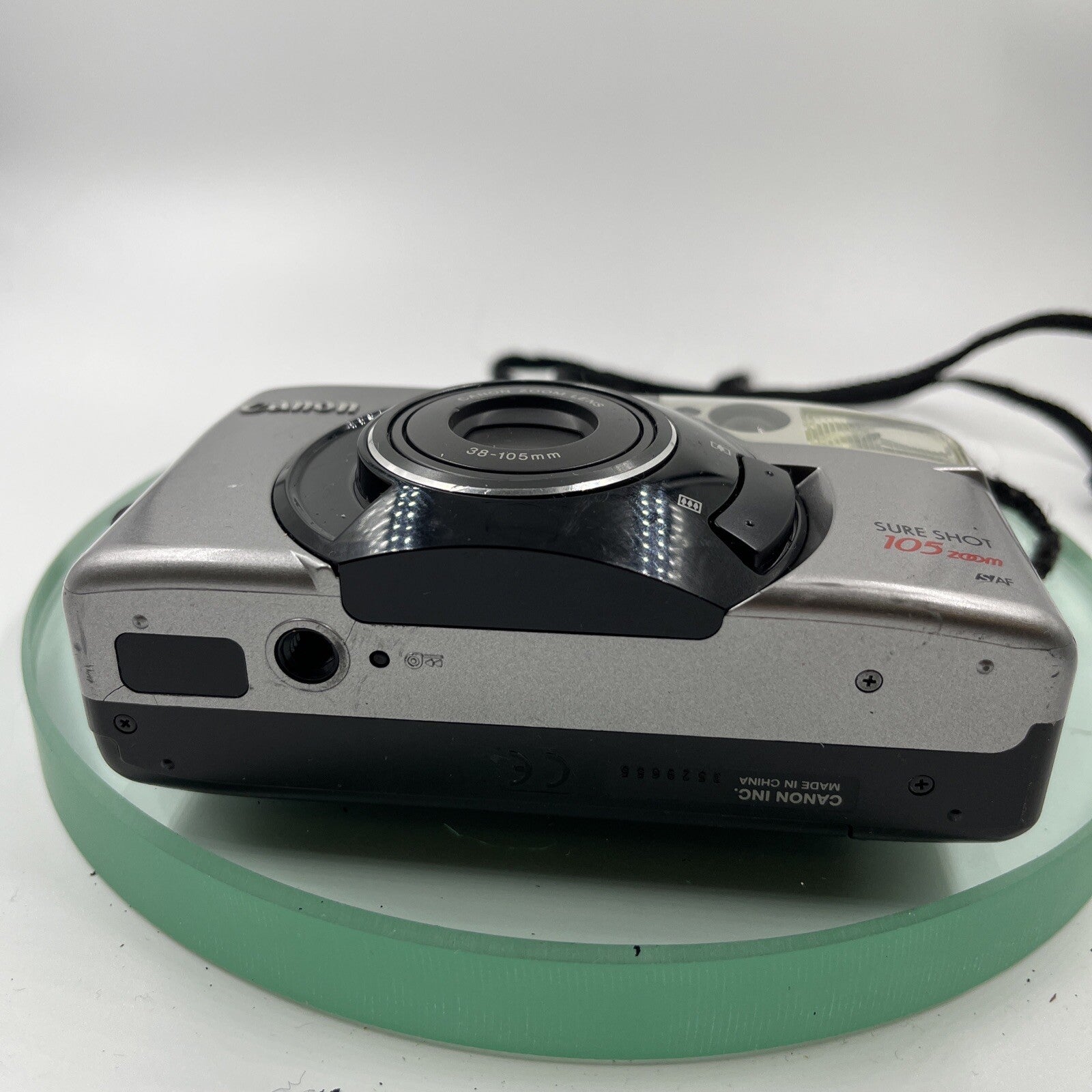 Canon Sure Shot 105 Zoom SAF Point & Shoot Autofocus 35mm Film Camera # 4353