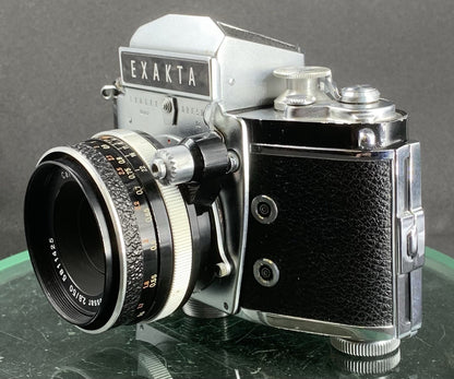 IHAGEE Exakta Varex DRESDE IIa Tessar f=2.8/50mm + Case (NEED SERVICE) #1416
