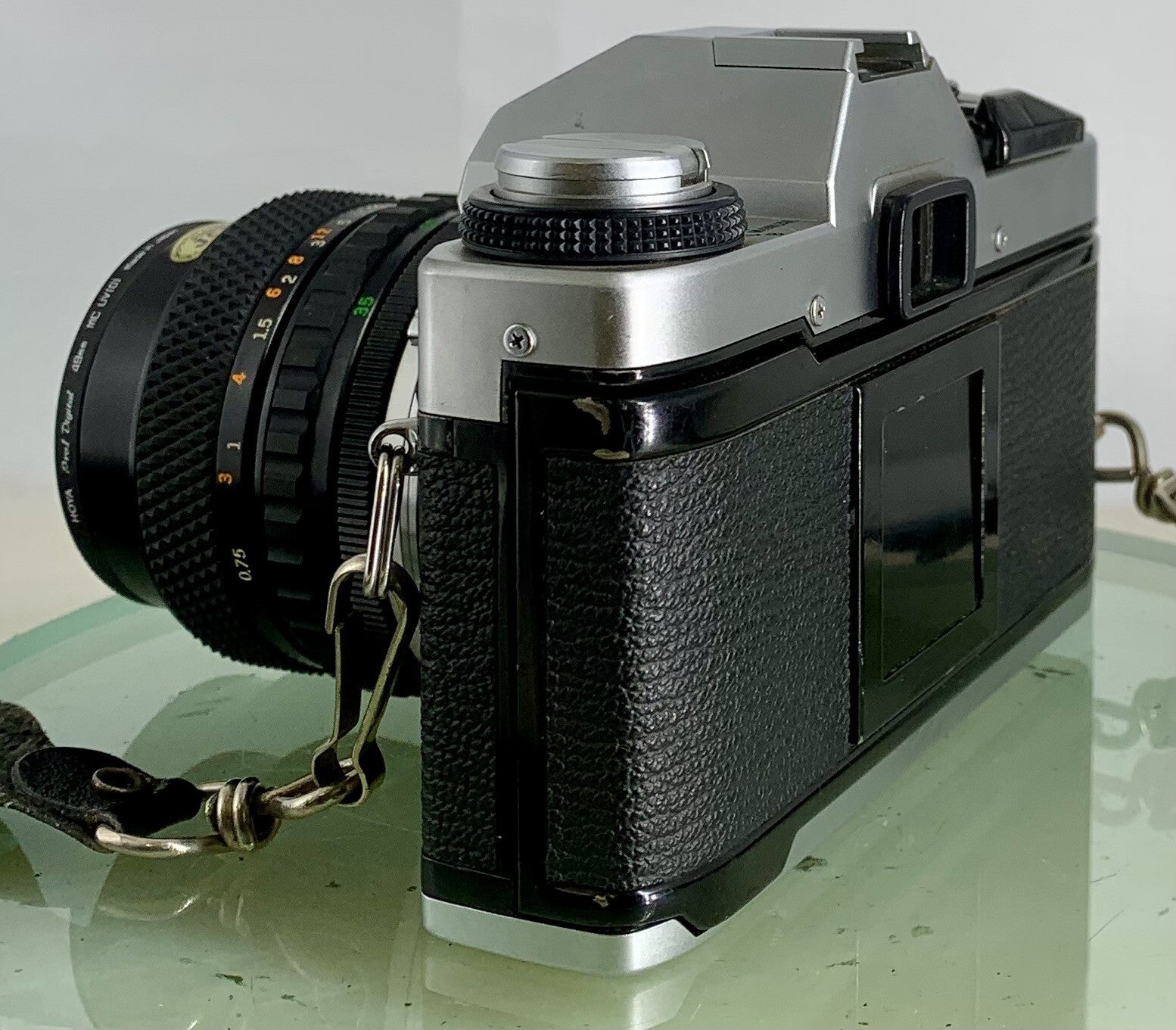 Olympus Om20 35mm slr film camera With 35-70mm f3.5-4.5 Boxed Olympus Lens, 2115