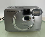 Fujifilm FinePix A101 1.3MP Digital Camera SILVER NO CARD NO CHARGER TESTED - 591