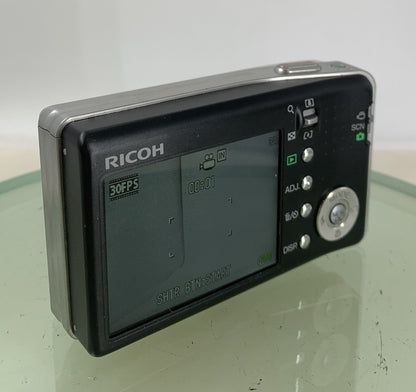 Ricoh Digital Camera Caplio R5 7.0MP SILVER NO CARD NO CHARGER TESTED - 404