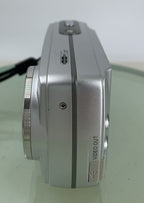 Praktica DCZ-520 5.1MP COMPACT DIGITAL CAMERA SILVER WITH COVER TESTED- 1103